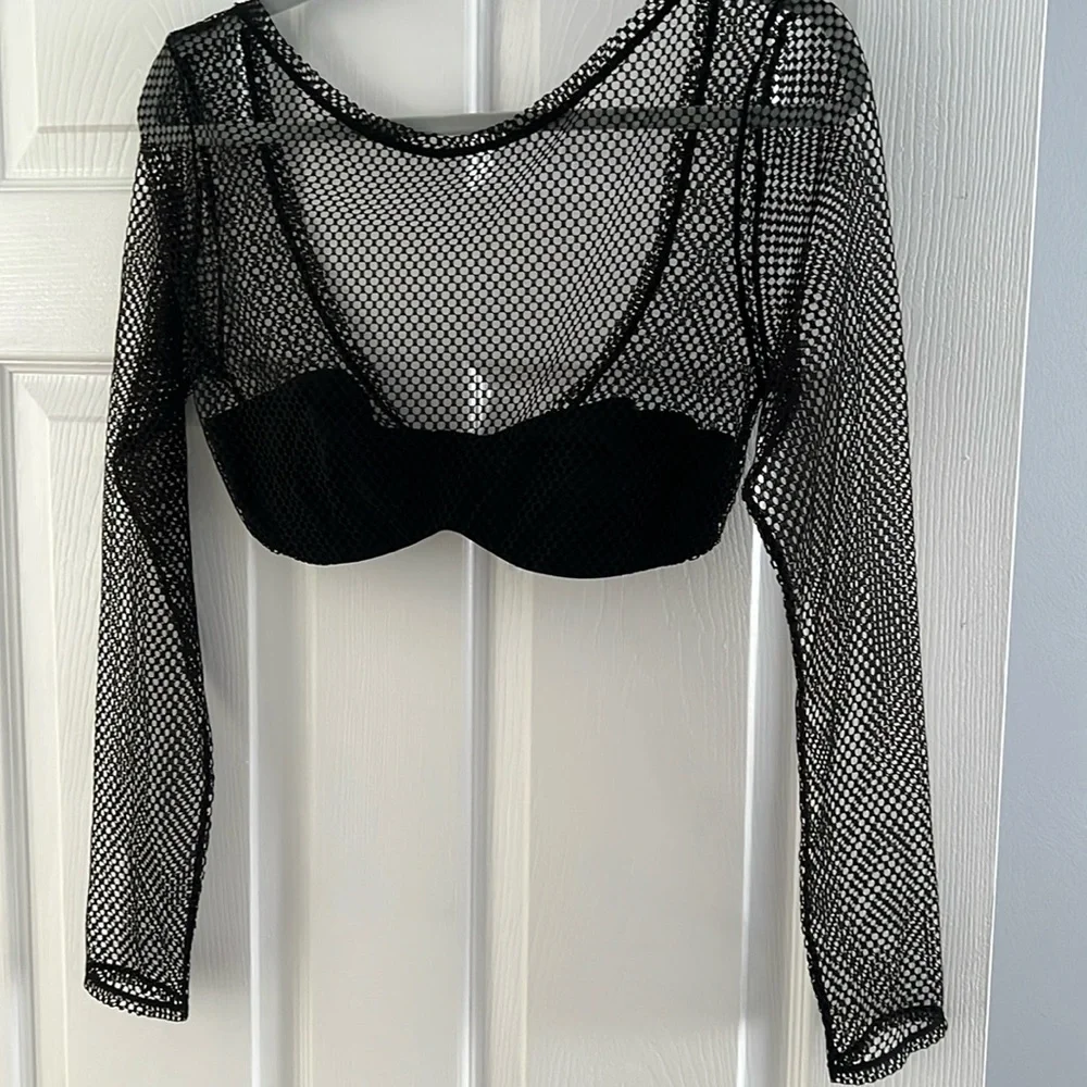 Urban Outfitters Out From Under Fish Net Long Sleeve Crop Top Black Size Medium - Picture 1 of 6